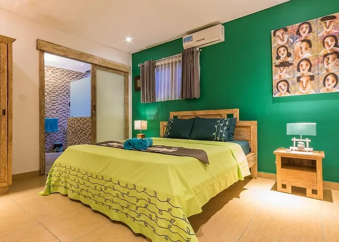 Odil, Great Value 700m & 15m Pool Villa Seminyak