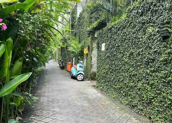 Odil, Great Value 700m & 15m Pool Seminyak